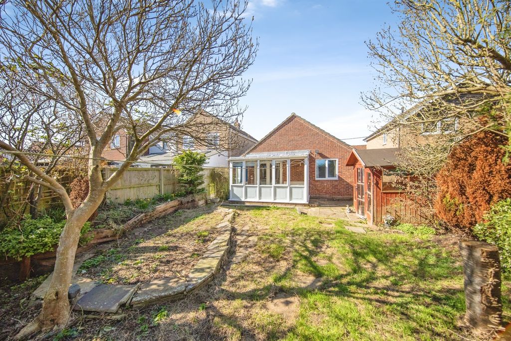 Property photo 3 of 13