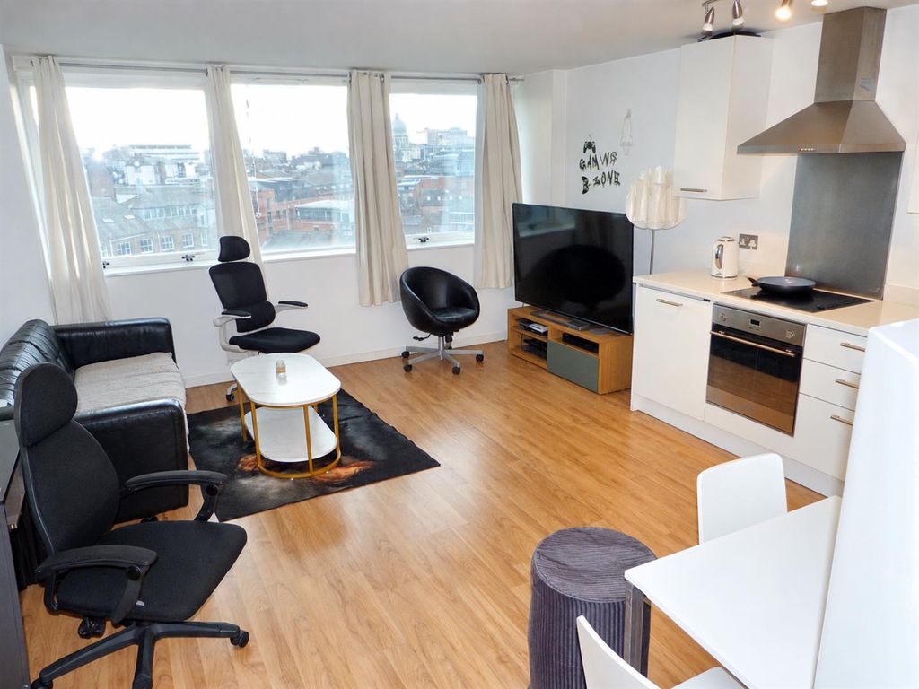 Property photo 1 of 10 1 (2).Png