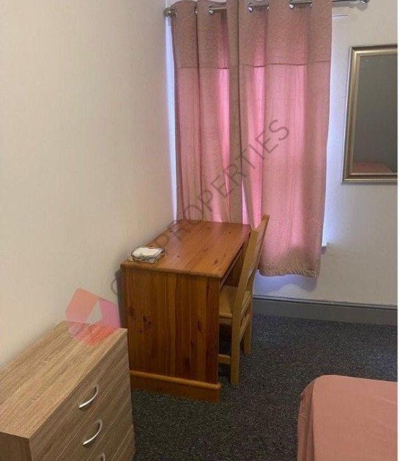 Property photo 3 of 12 98515923.Jpg