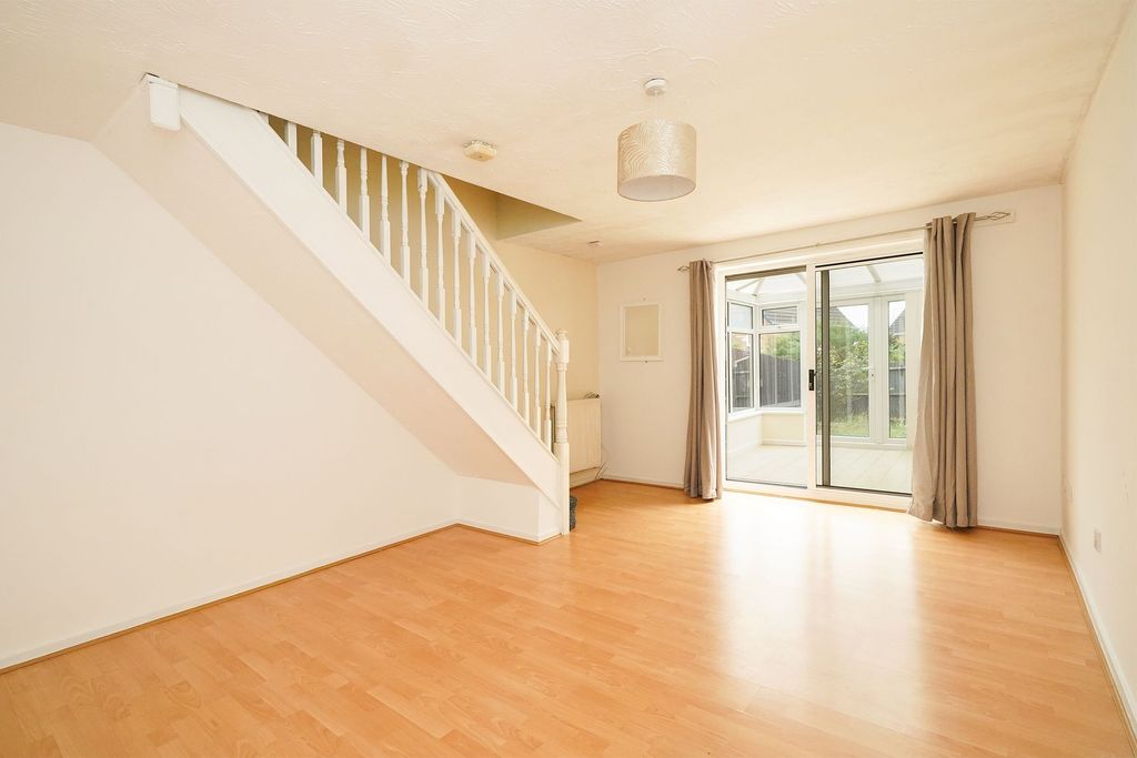 Property photo 2 of 13