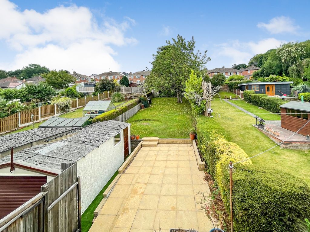 Property photo 2 of 27 Img_1863