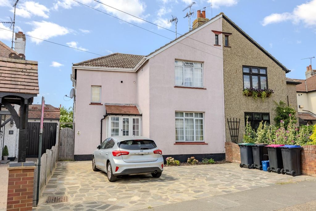 Property photo 1 of 25