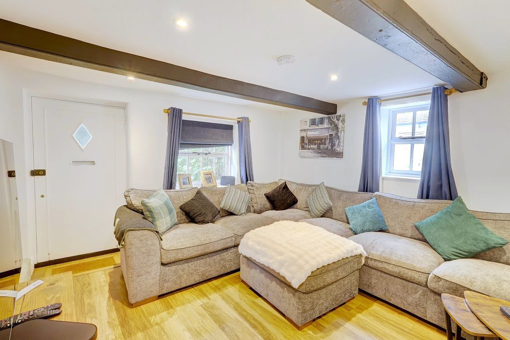 Property photo 2 of 15 Picture No. 02