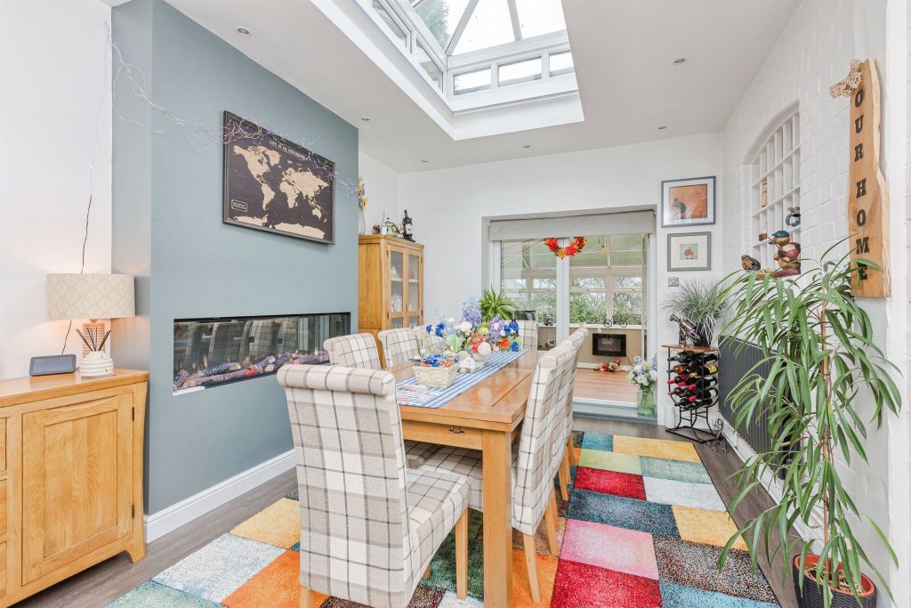 Property photo 3 of 30