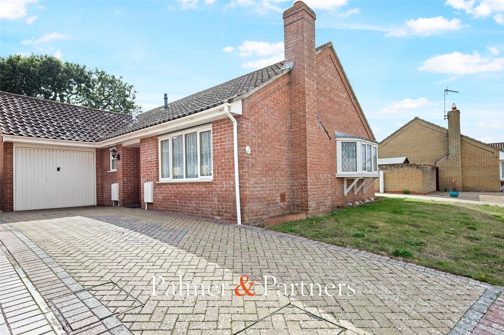 Property photo 1 of 22 Picture No. 04