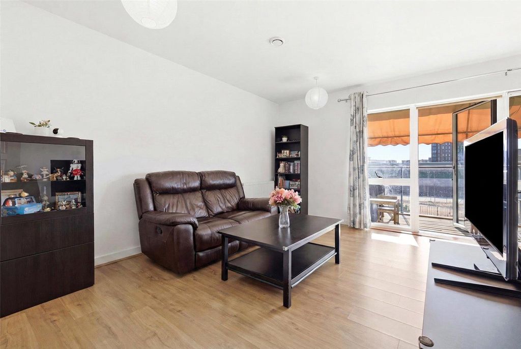Property photo 1 of 22 Picture No. 43