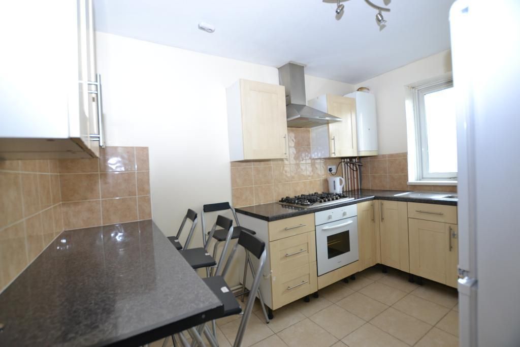 Property photo 3 of 8 Photo 3