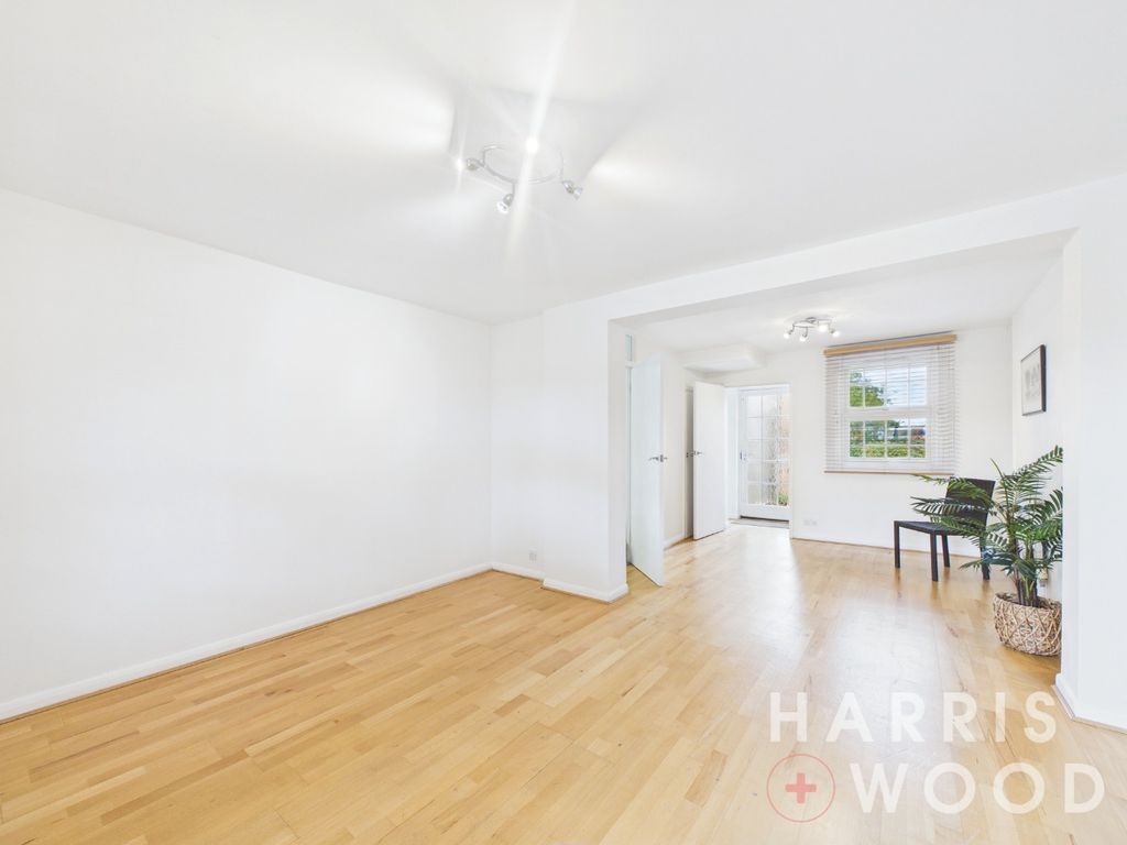 Property photo 3 of 16 5348632