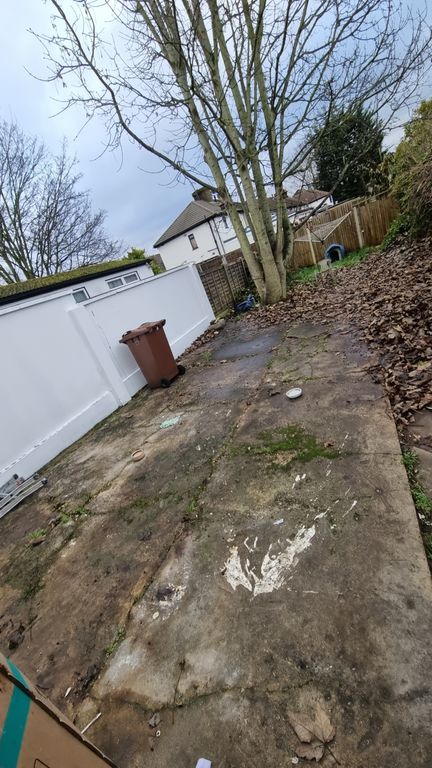 Property photo 3 of 4 Garden