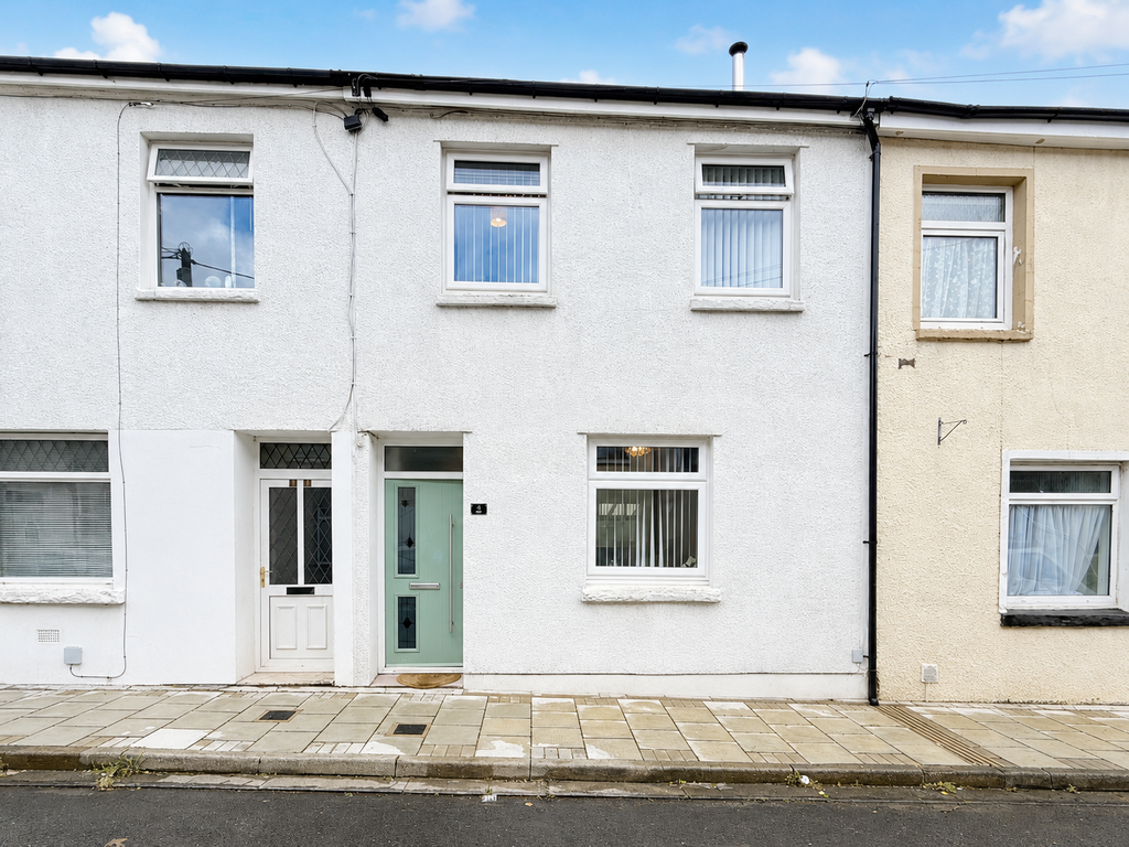 Property photo 1 of 16 99F75Bc0-0D78-483C-Baa7-3E748A07Aa07