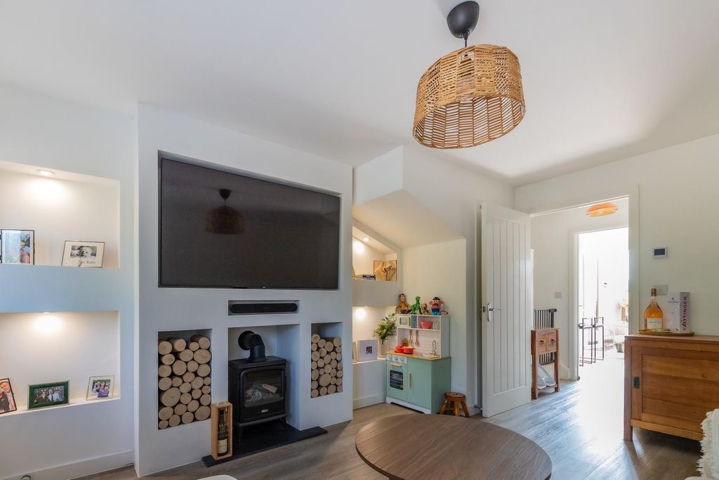 Property photo 3 of 24 152 (12 Of 26).Jpg