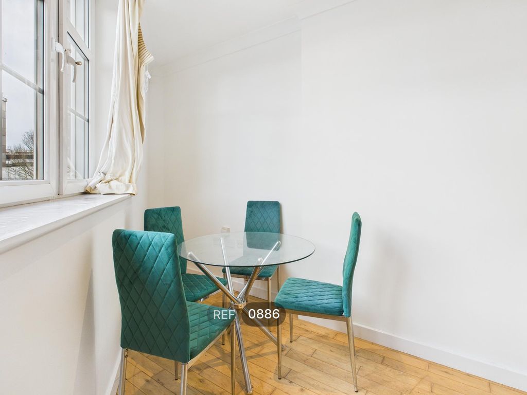 Property photo 3 of 12 Living Room