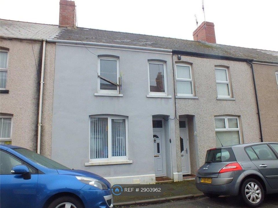 Property photo 1 of 8