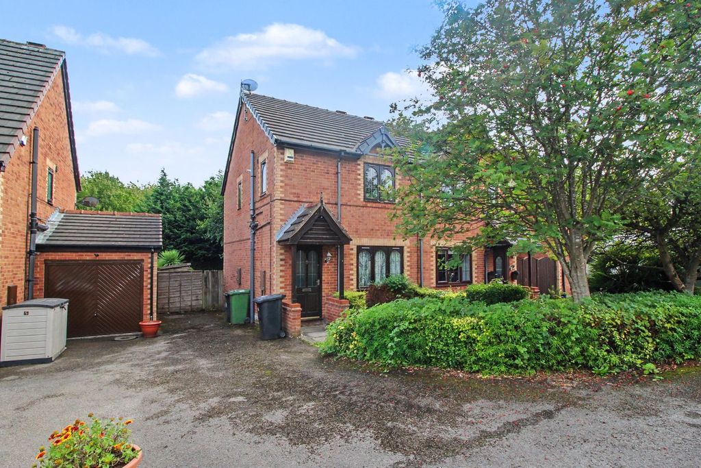 Property photo 1 of 20