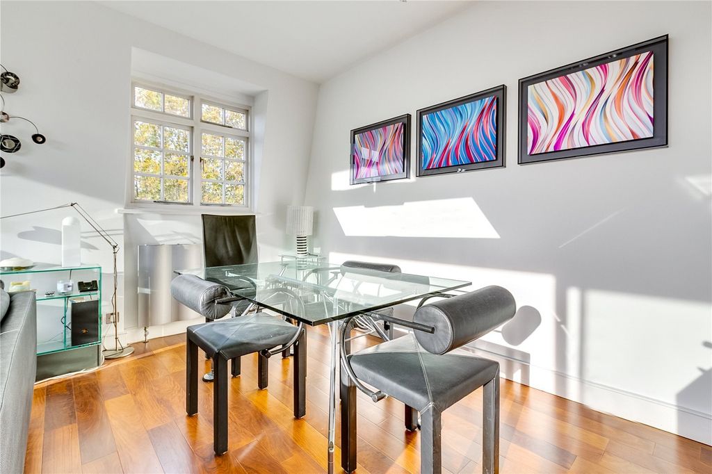 Property photo 2 of 7