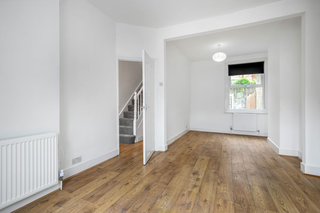 Property photo 2 of 12 Living Room