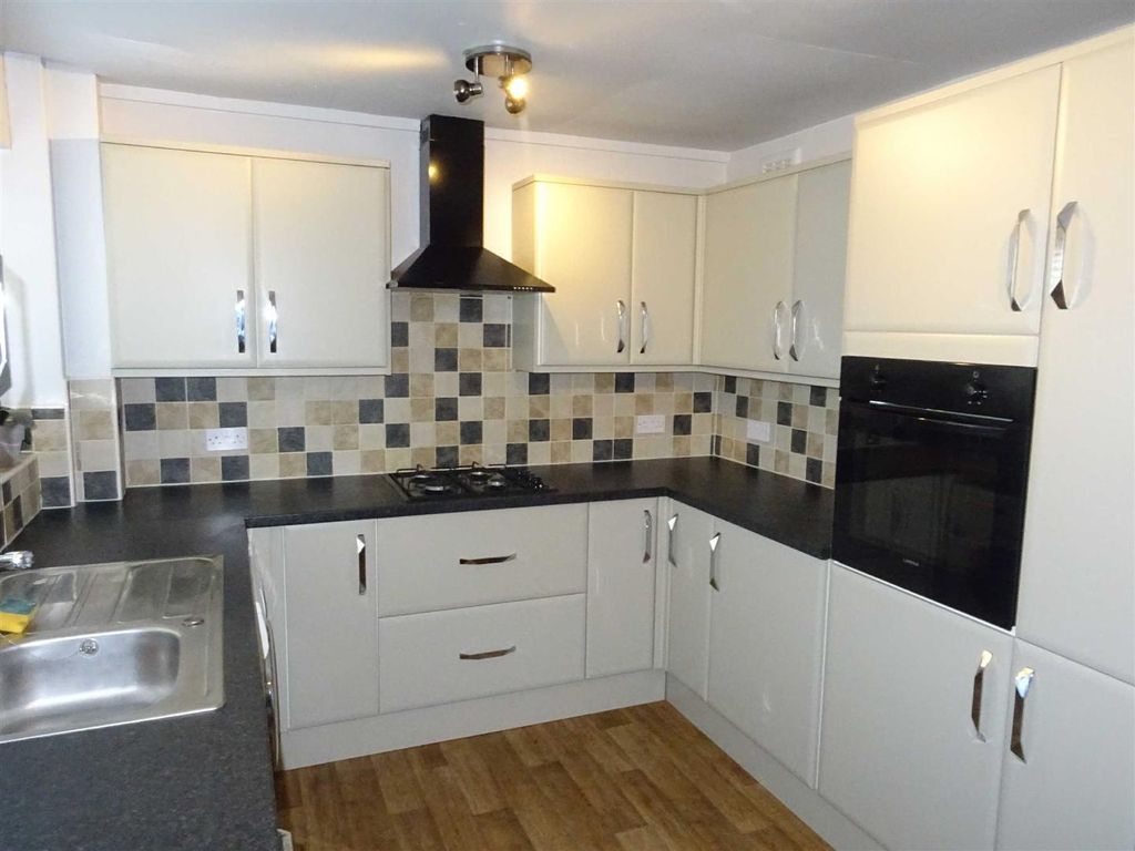 Property photo 2 of 4