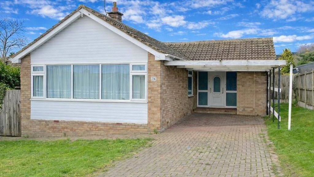 Property photo 2 of 10