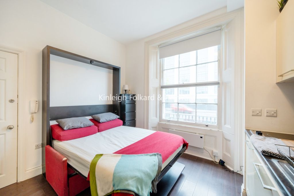 Property photo 1 of 4 2B998A46-1812-463c-A