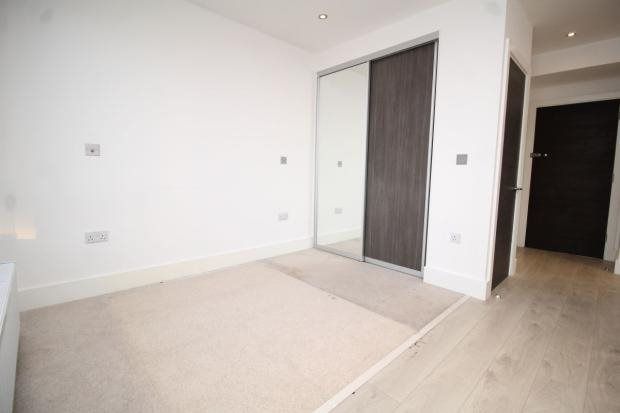Property photo 2 of 7 Wardrobe