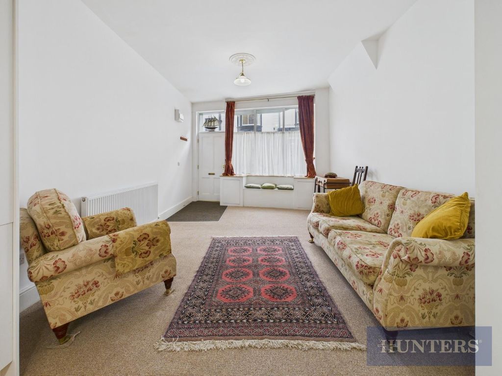 Property photo 2 of 24 Cam05316G0-Pr0234-Still031.Jpg