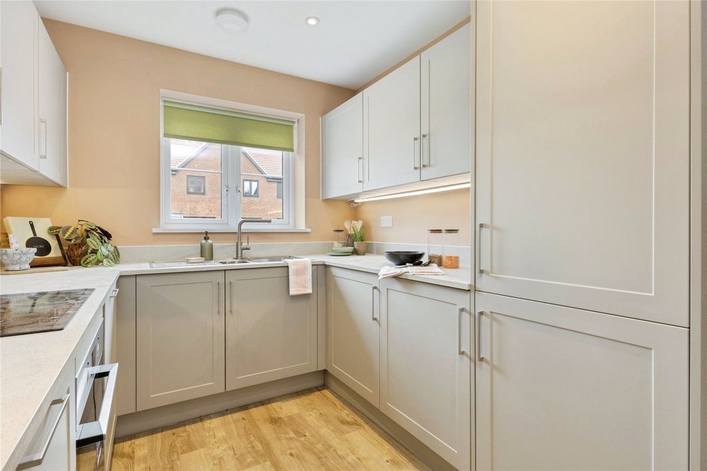 Property photo 2 of 11 Picture No. 03