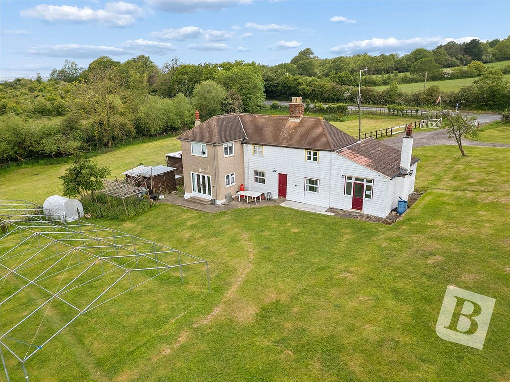 Property photo 1 of 19 Picture No. 23