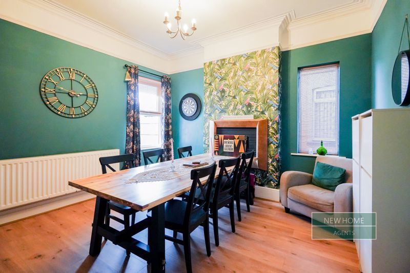 Property photo 2 of 28 Photo 12