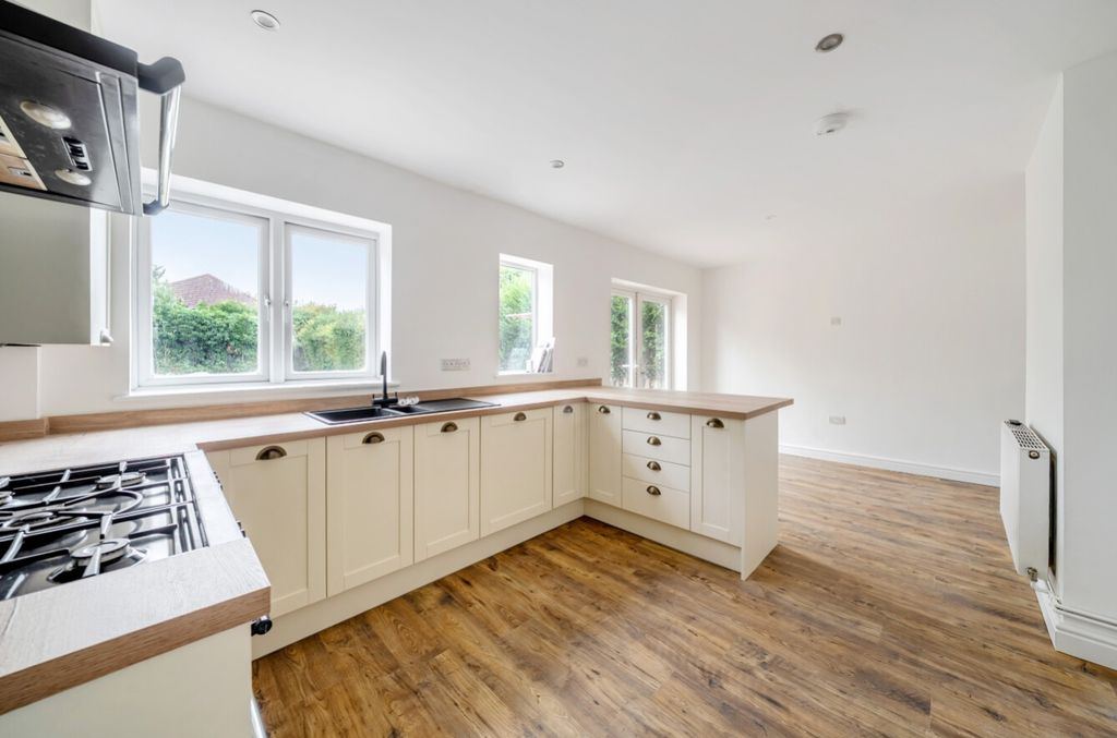 Property photo 2 of 21 1497173-6-6A5F63616d8d1