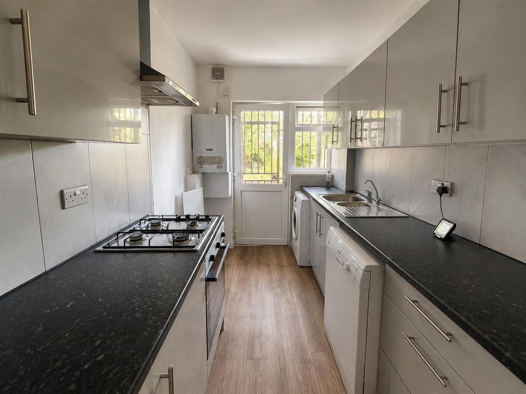 Property photo 1 of 5 3D075A6E-Bede-4C03-9Fa1-8D4D2D4C07Ad.Png