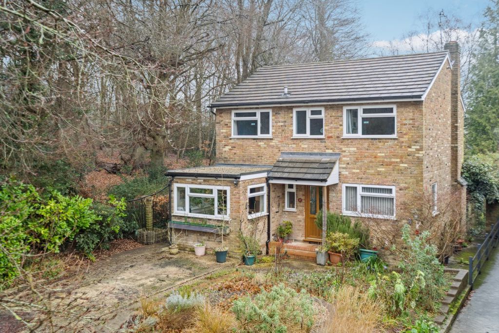 Property photo 1 of 18 Photo 8