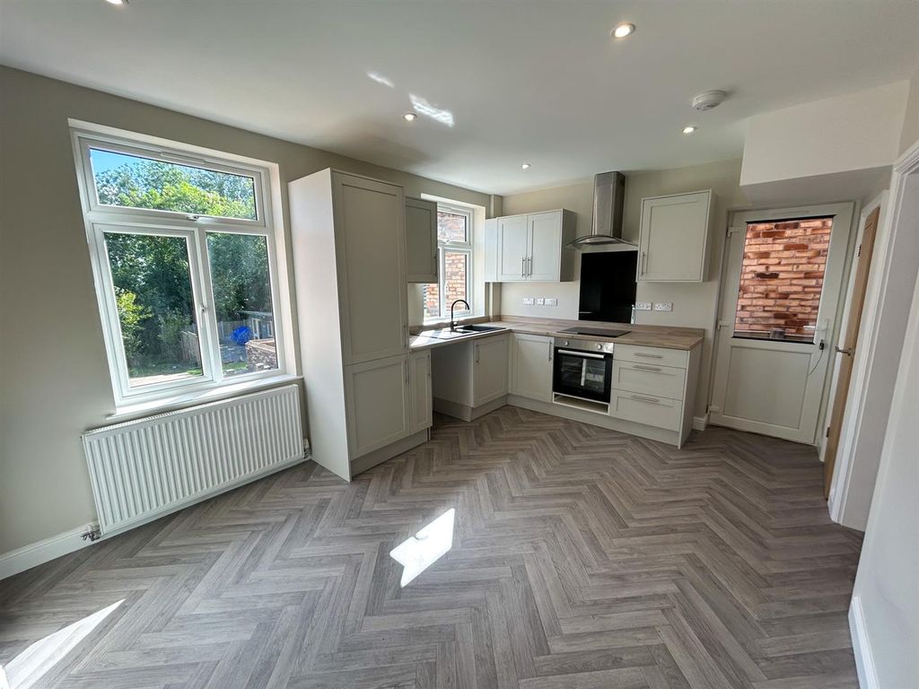 Property photo 3 of 13 Img_8542 2.Jpg