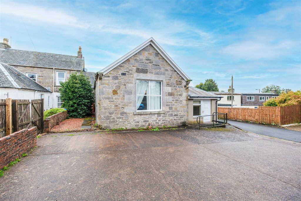 Property photo 2 of 19 Townhead Street-29.Jpg