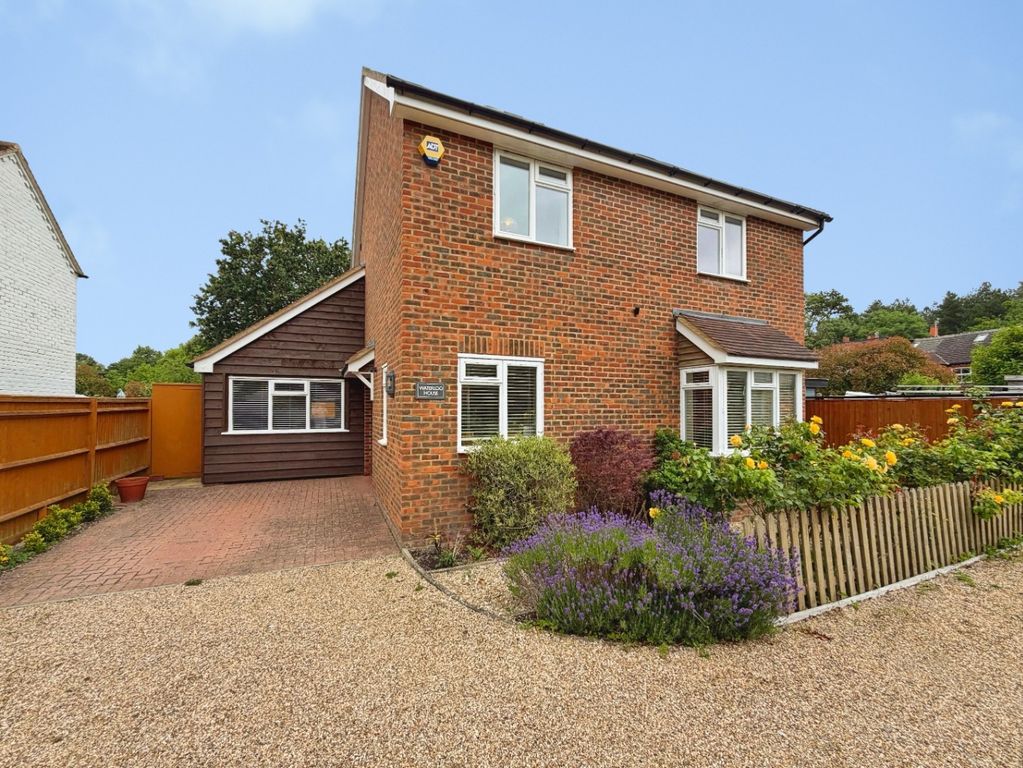 Property photo 1 of 20 5245051