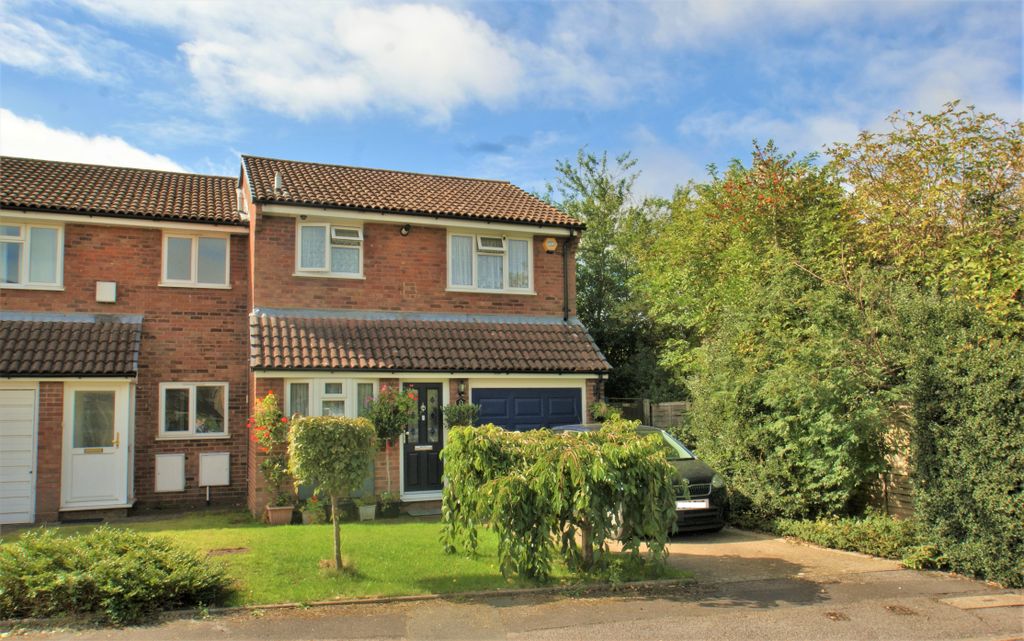 Property photo 1 of 8