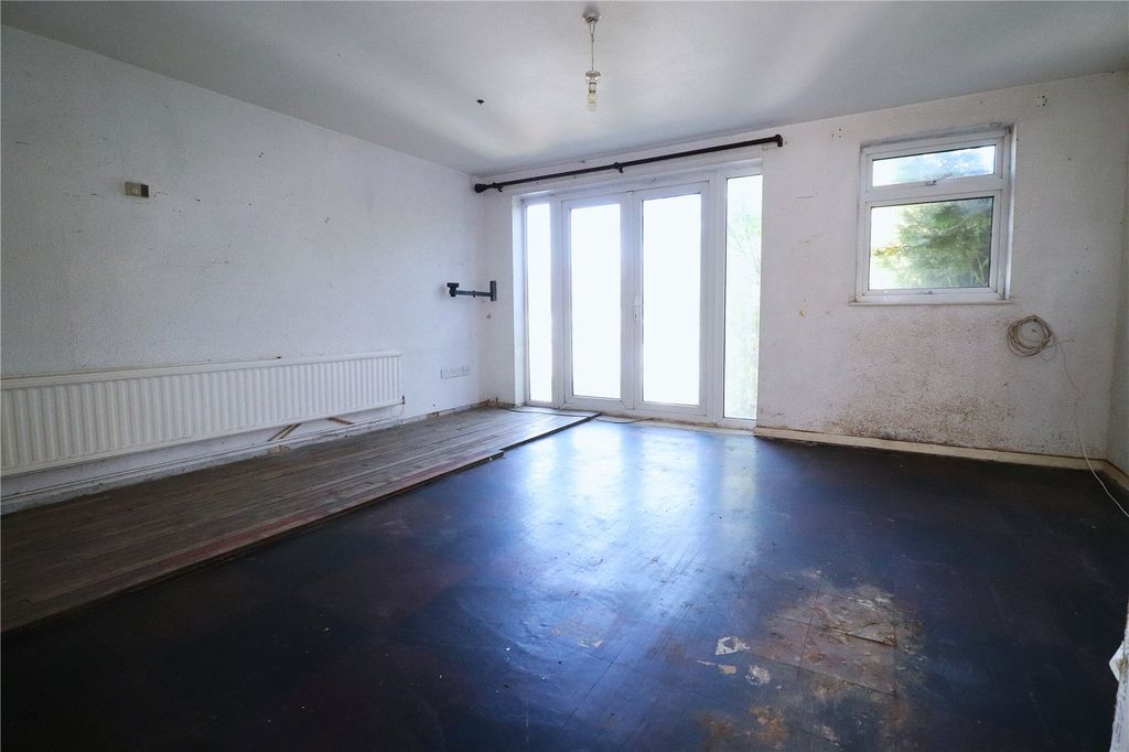 Property photo 2 of 13 Reception