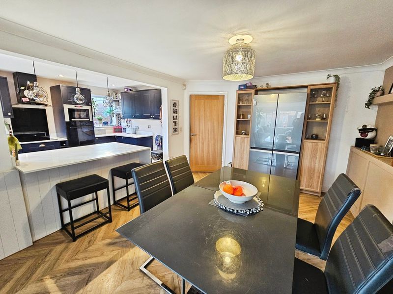 Property photo 3 of 14 Photo 14