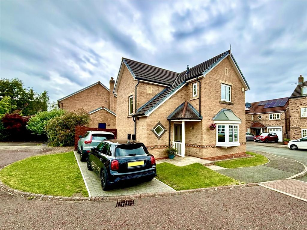 Property photo 1 of 18