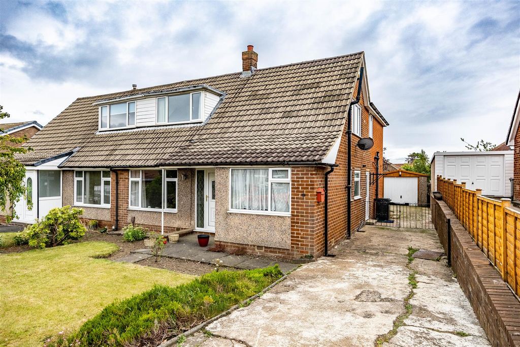 Property photo 1 of 34 23Aabrig-150725-36.Jpg