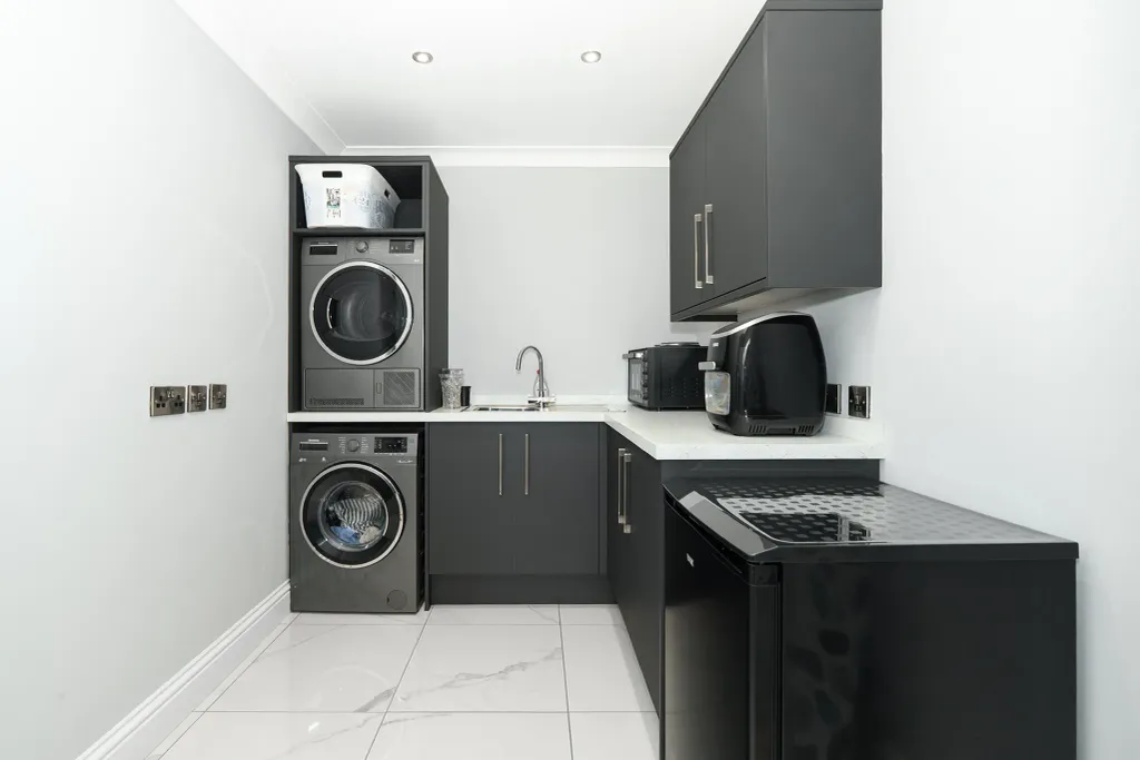 Additional image 14 of 2 bed flat for sale23, King Edward Bay Apartments, Onchan IM3