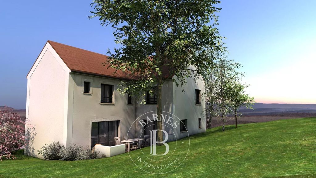 Property photo 2 of 3