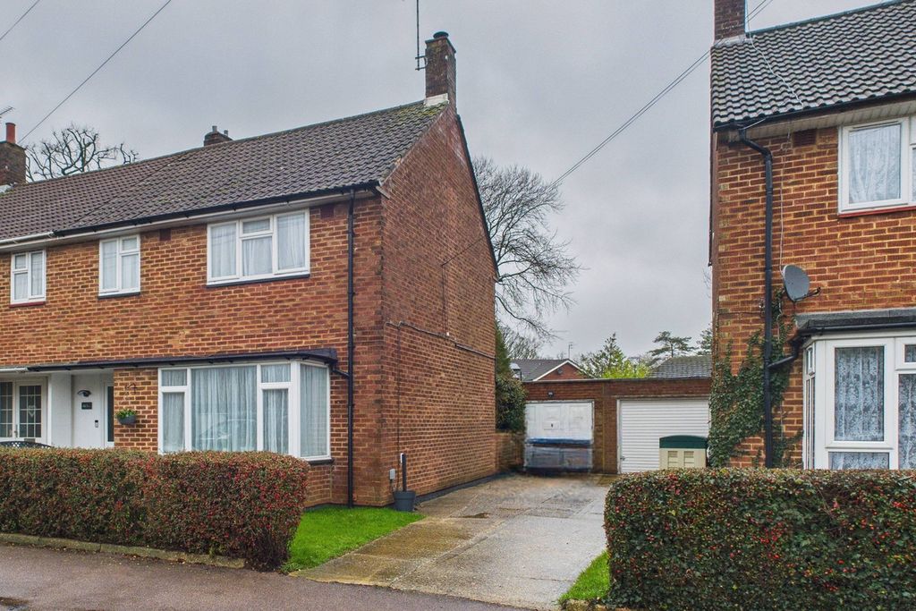 Property photo 1 of 24