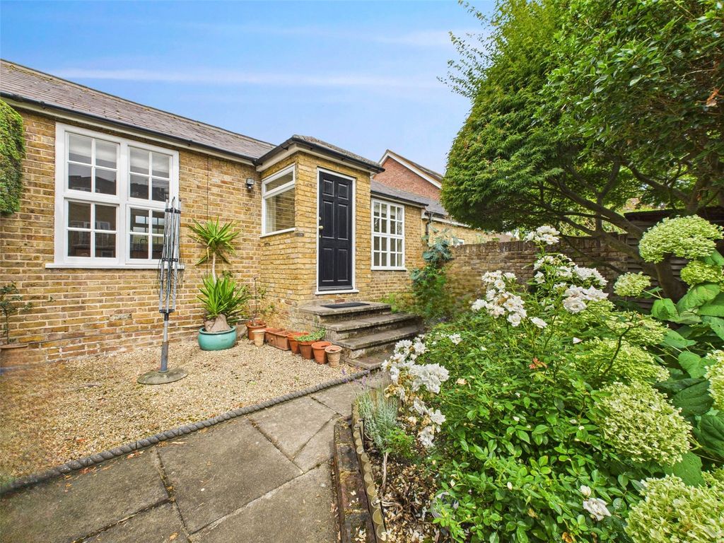 Property photo 1 of 10 Picture No. 19