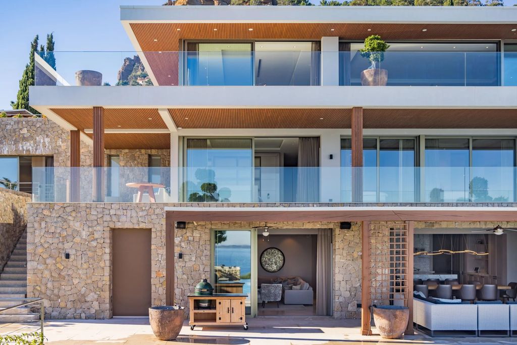 Property photo 3 of 29