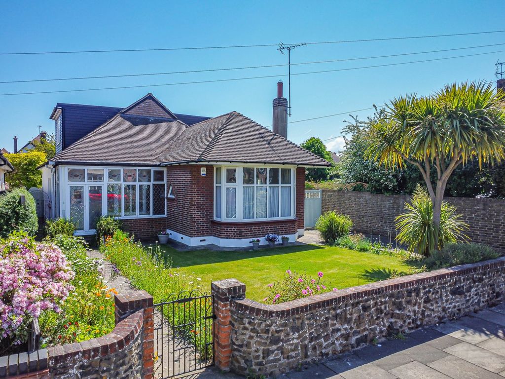 Property photo 1 of 27