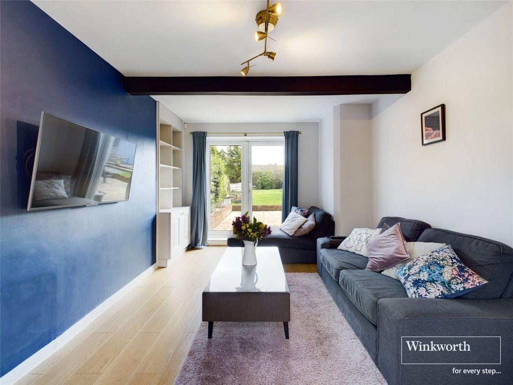 Property photo 2 of 15 Picture No. 25