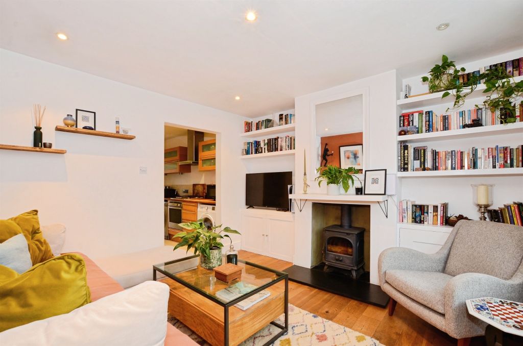 Property photo 3 of 14