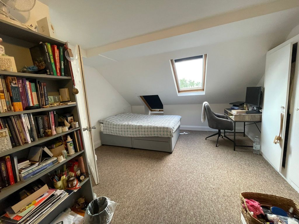 Property photo 3 of 7