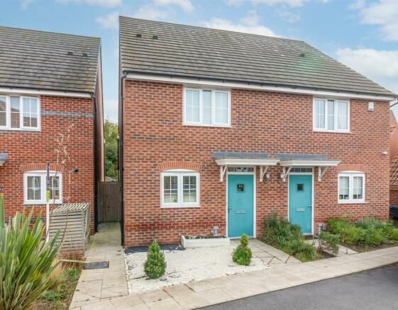 Property photo 1 of 11