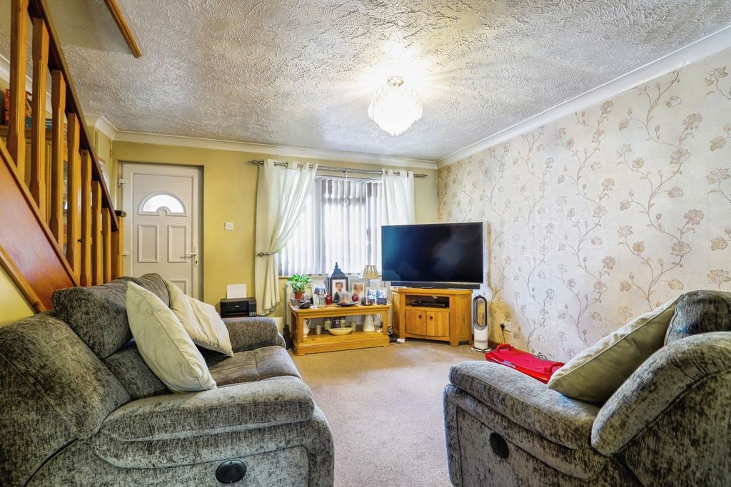 Property photo 3 of 20 Pbox-Img.Jpg